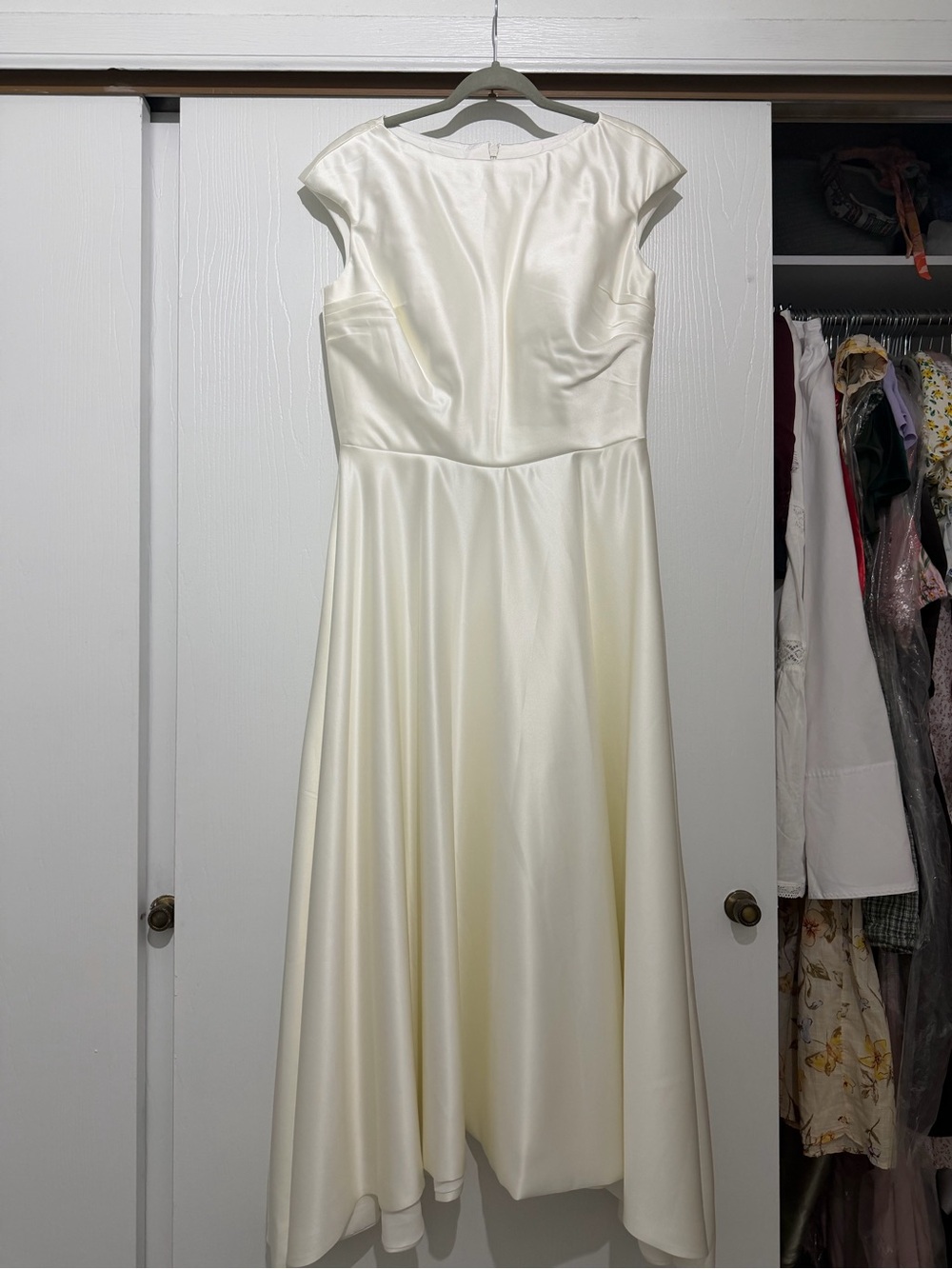 Elegant Ivory Satin A-Line Women’s Dress